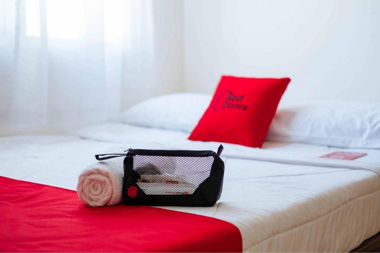Reddoorz @ Pasar Melayu Sagulung Guest house 2*