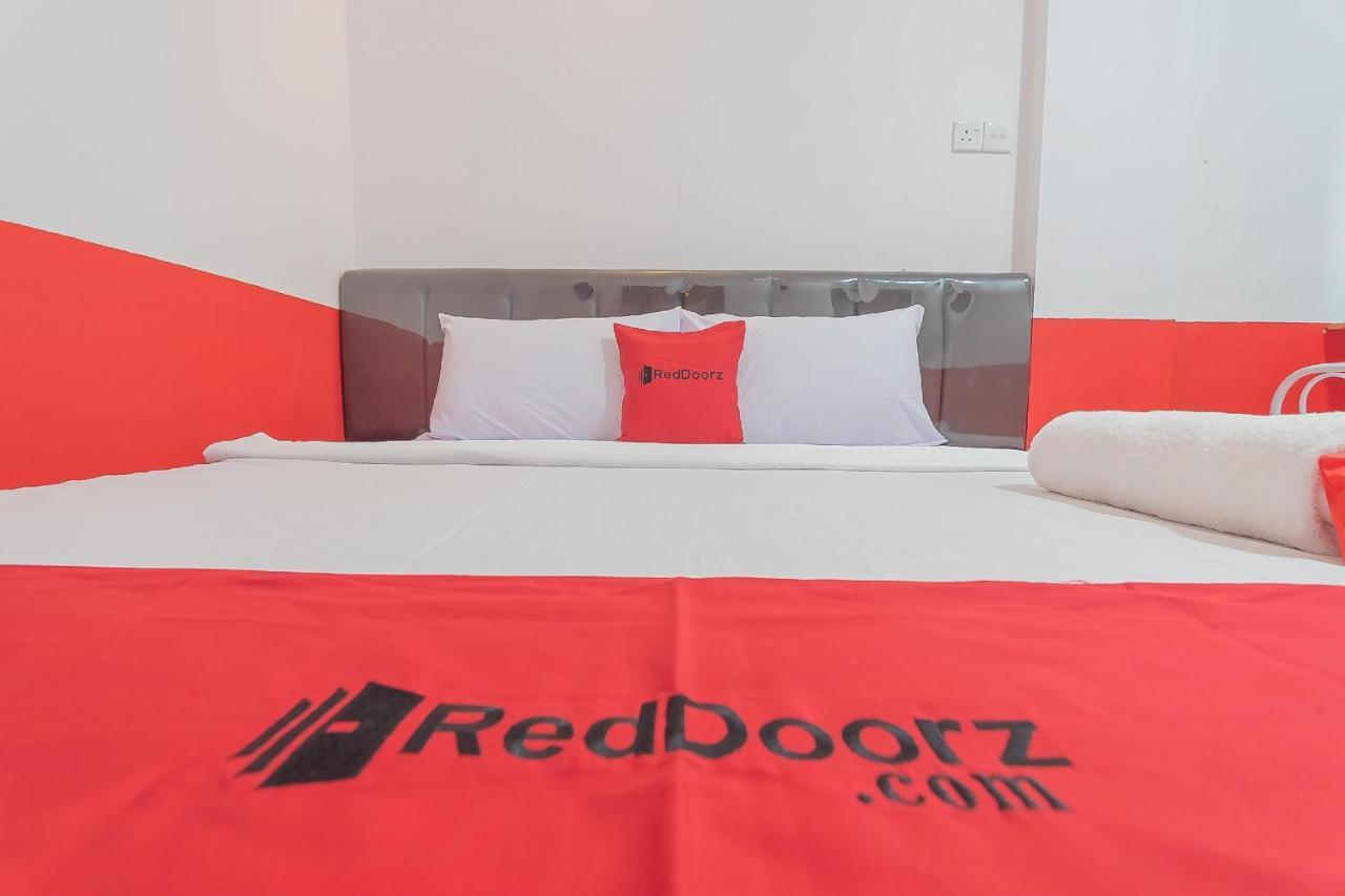 Guest house Reddoorz @ Pasar Melayu Sagulung Batam